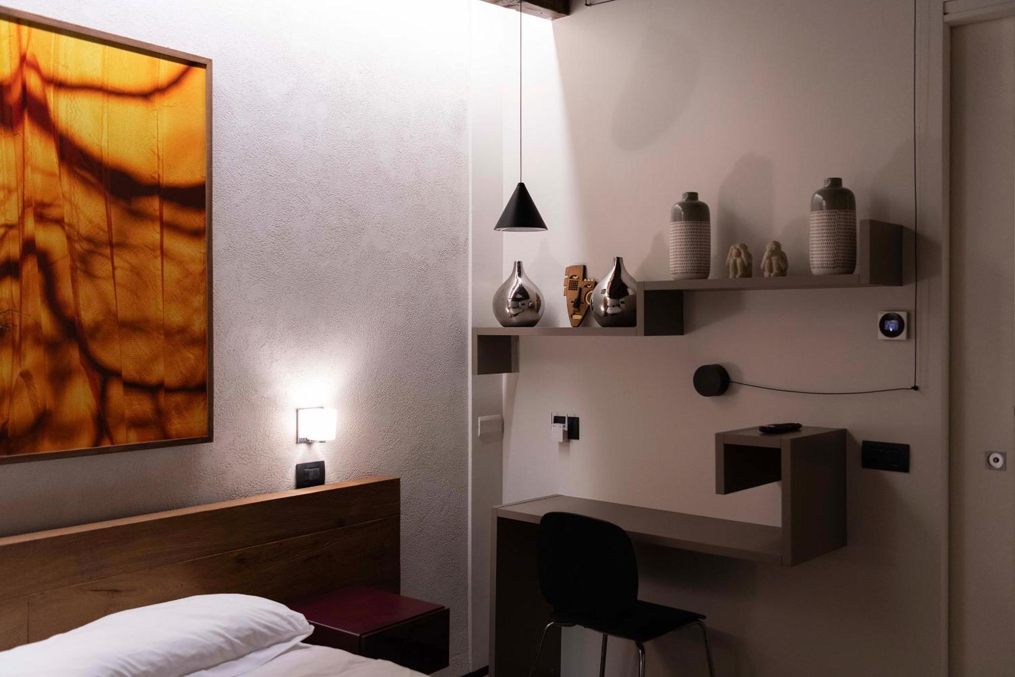 San Gottardo 19 Hotell Milano Eksteriør bilde